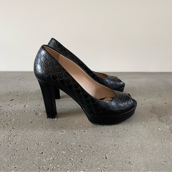 GUCCI Microguccissim Peep Toe Leather Pumps in Black - Picture 2 of 7